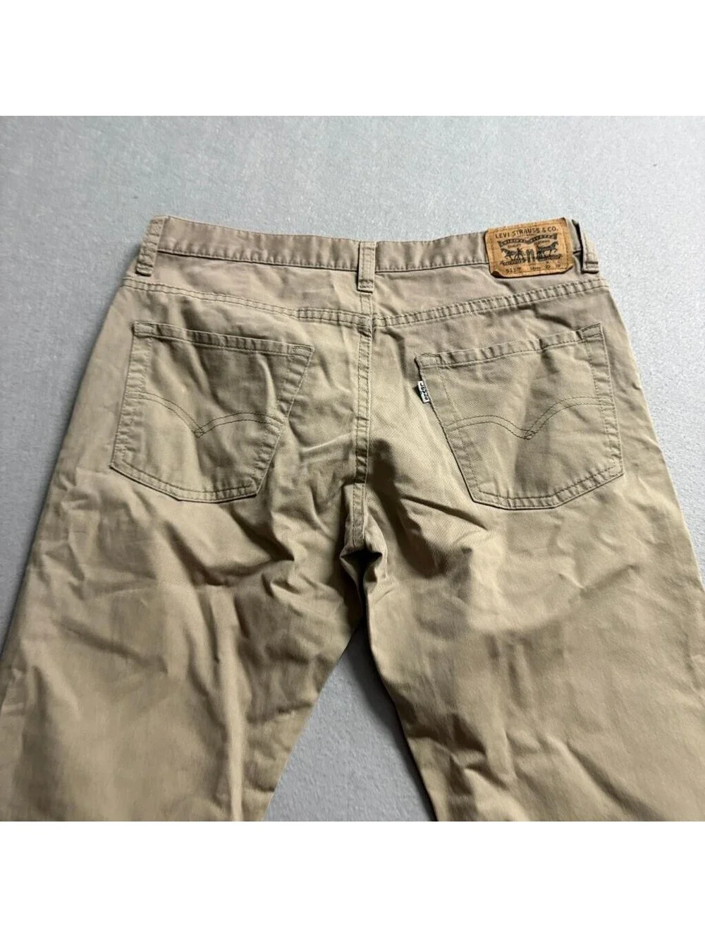 Levi's 511 Slim Fit Chino Pants Boys Size 18 Reg W29 L29 Khaki Beige Stretch